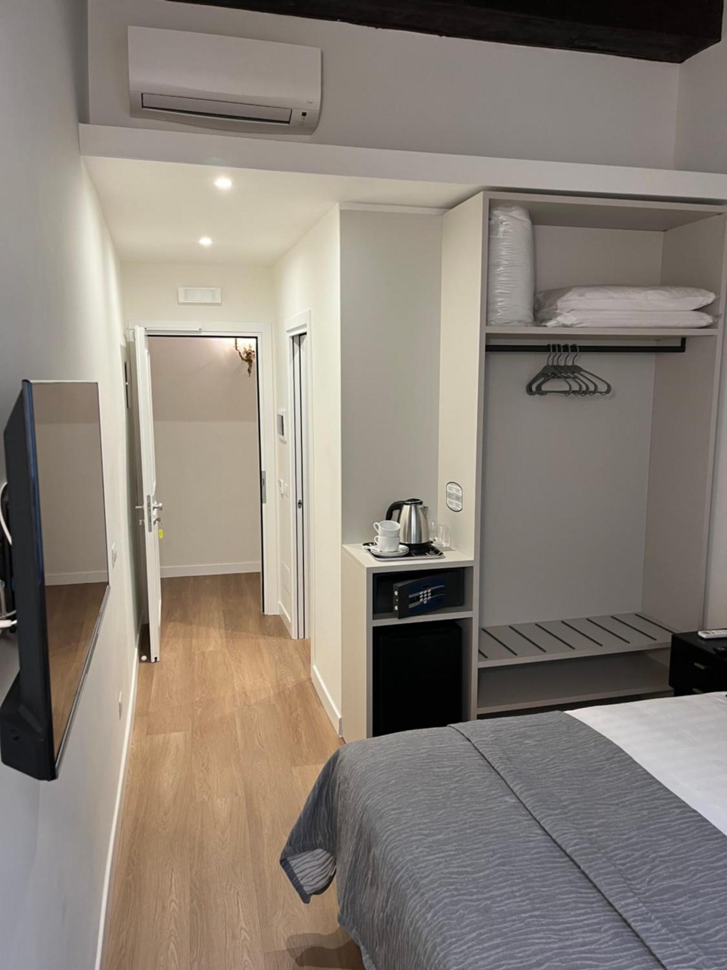 Maison Romana Trastevere Suites Ngoại thất bức ảnh